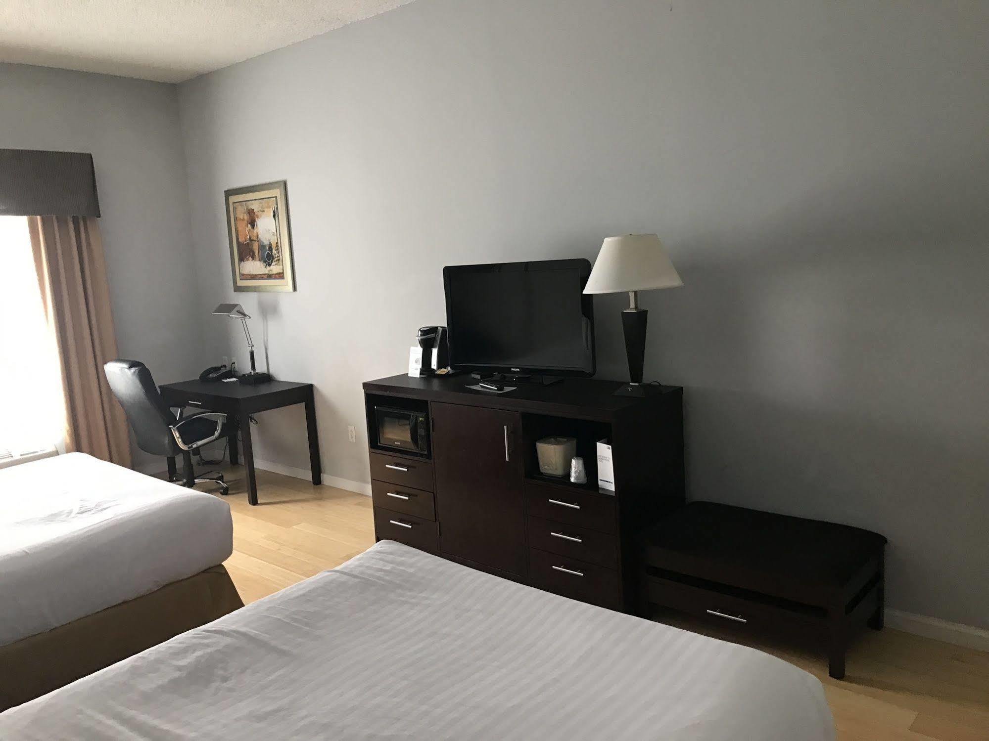 Holiday Inn Express - Bentleyville Ngoại thất bức ảnh
